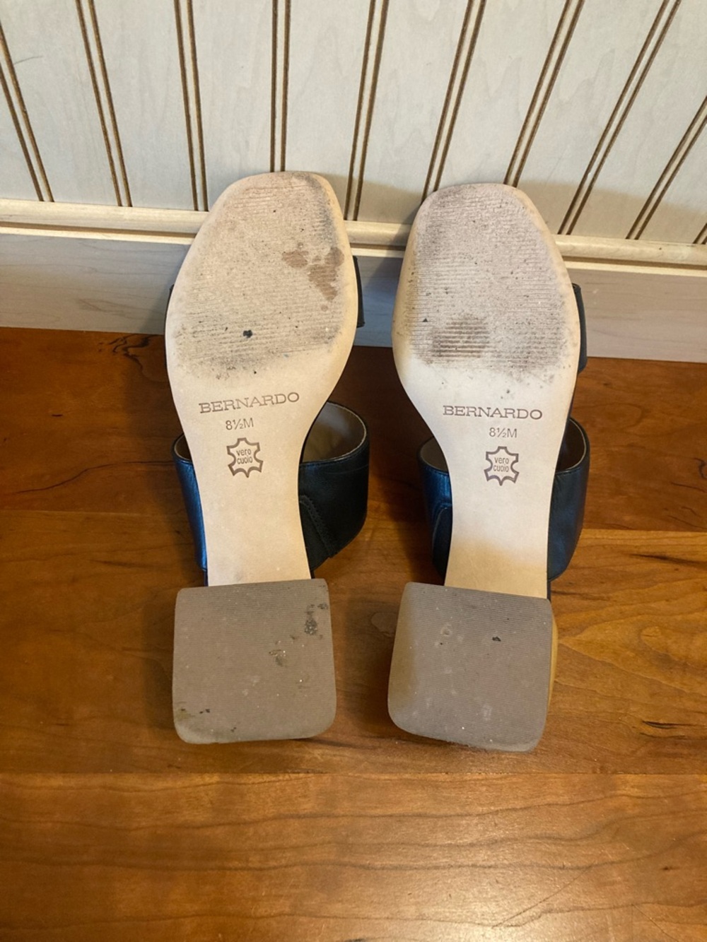 Bernardo Black Double Strap, Square-Toe Slide Mules - Picture 6 of 9